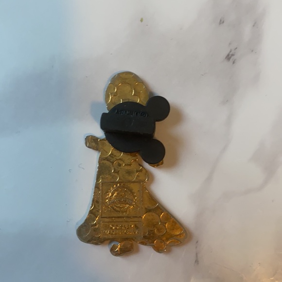 Princess Jasmine Disney Pin - Picture 2 of 2